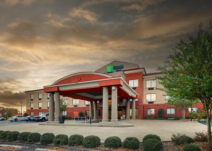Holiday Inn Express Hotel & Suites- Gadsden By Ihg