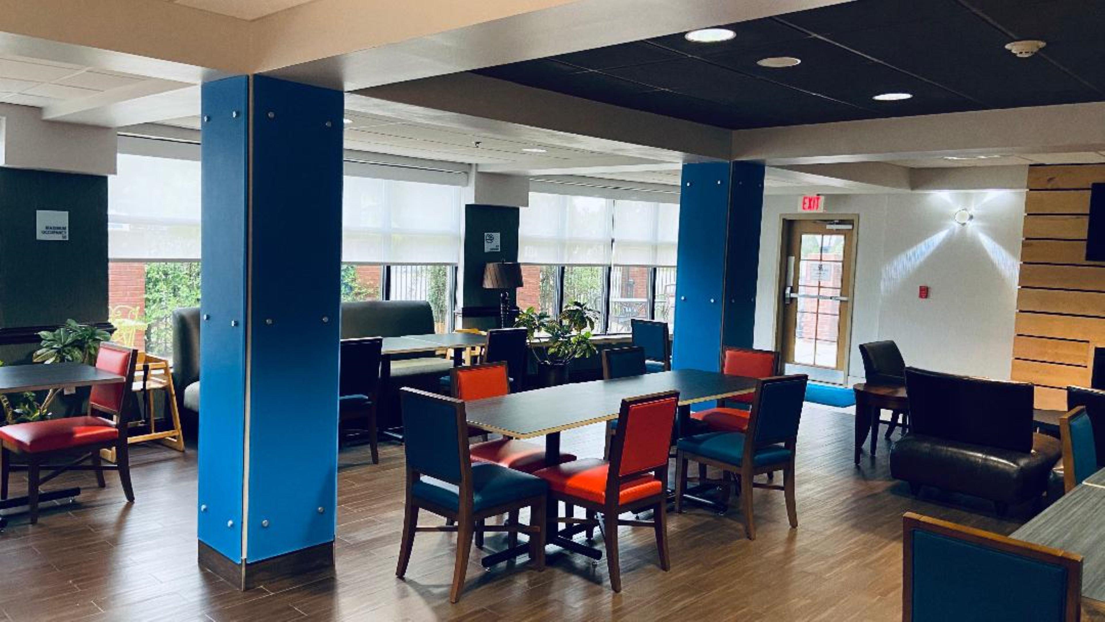 Hotel Express & Suites- By Ihg Gadsden