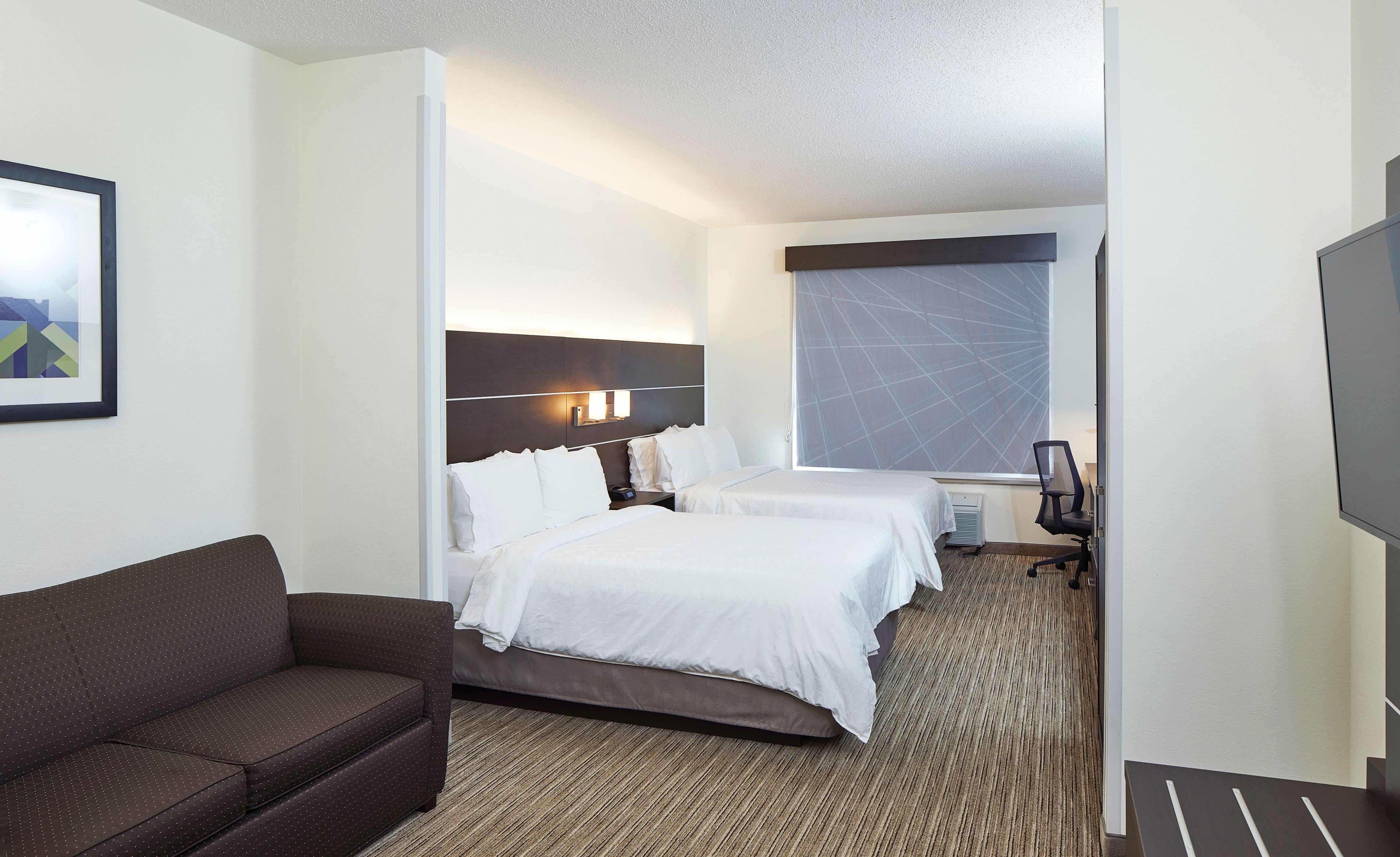 Express & Suites- By Ihg