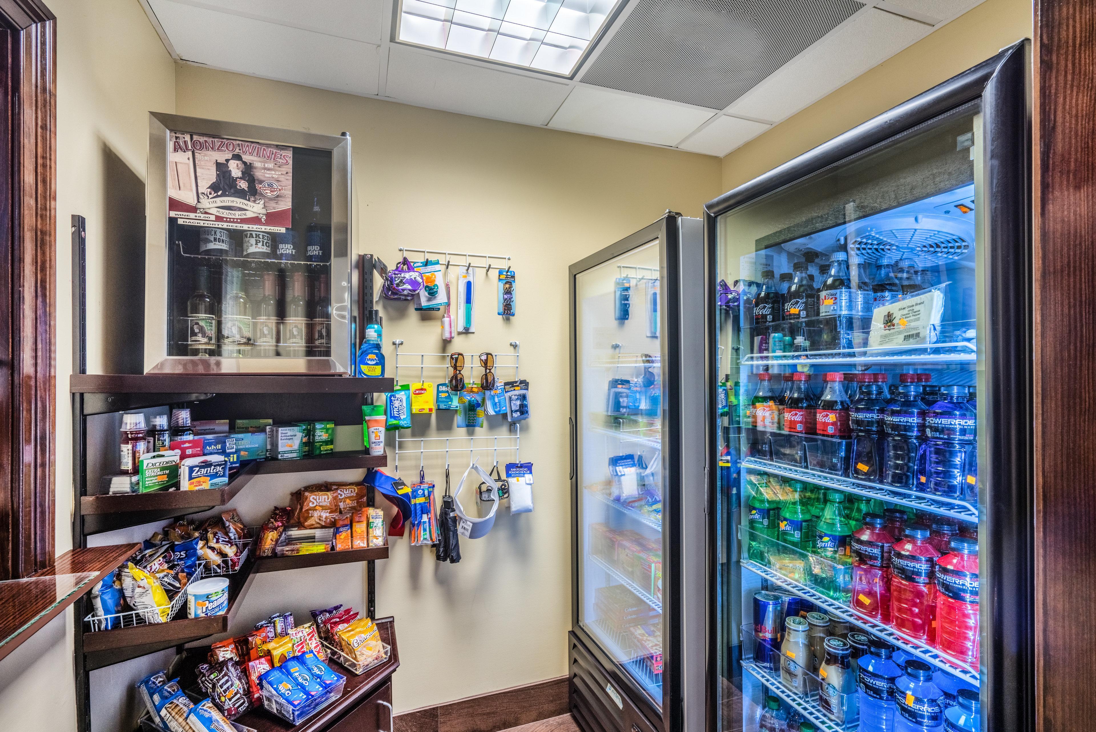 Express & Suites- By Ihg Gadsden