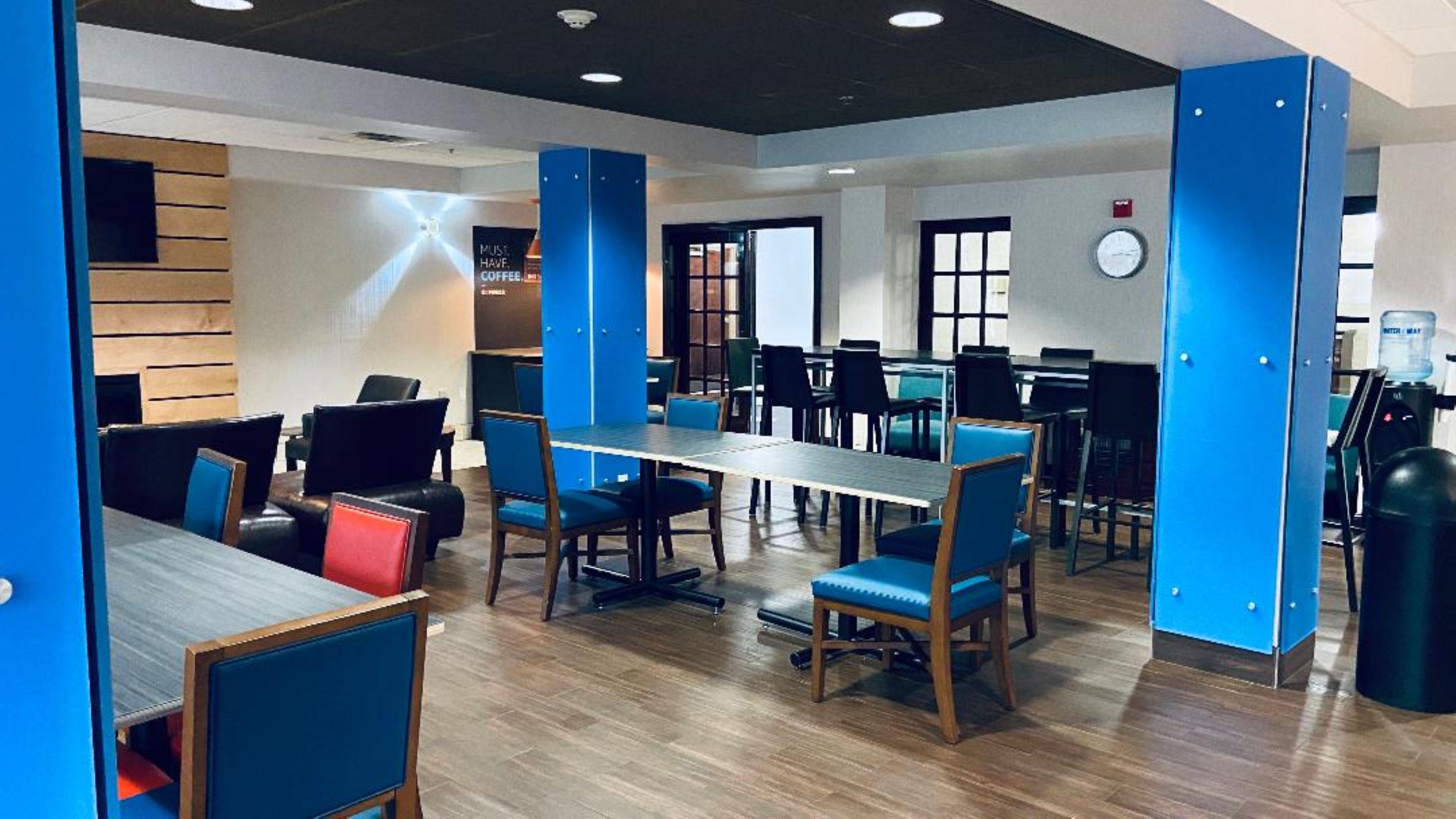 Hotel Express & Suites- By Ihg
