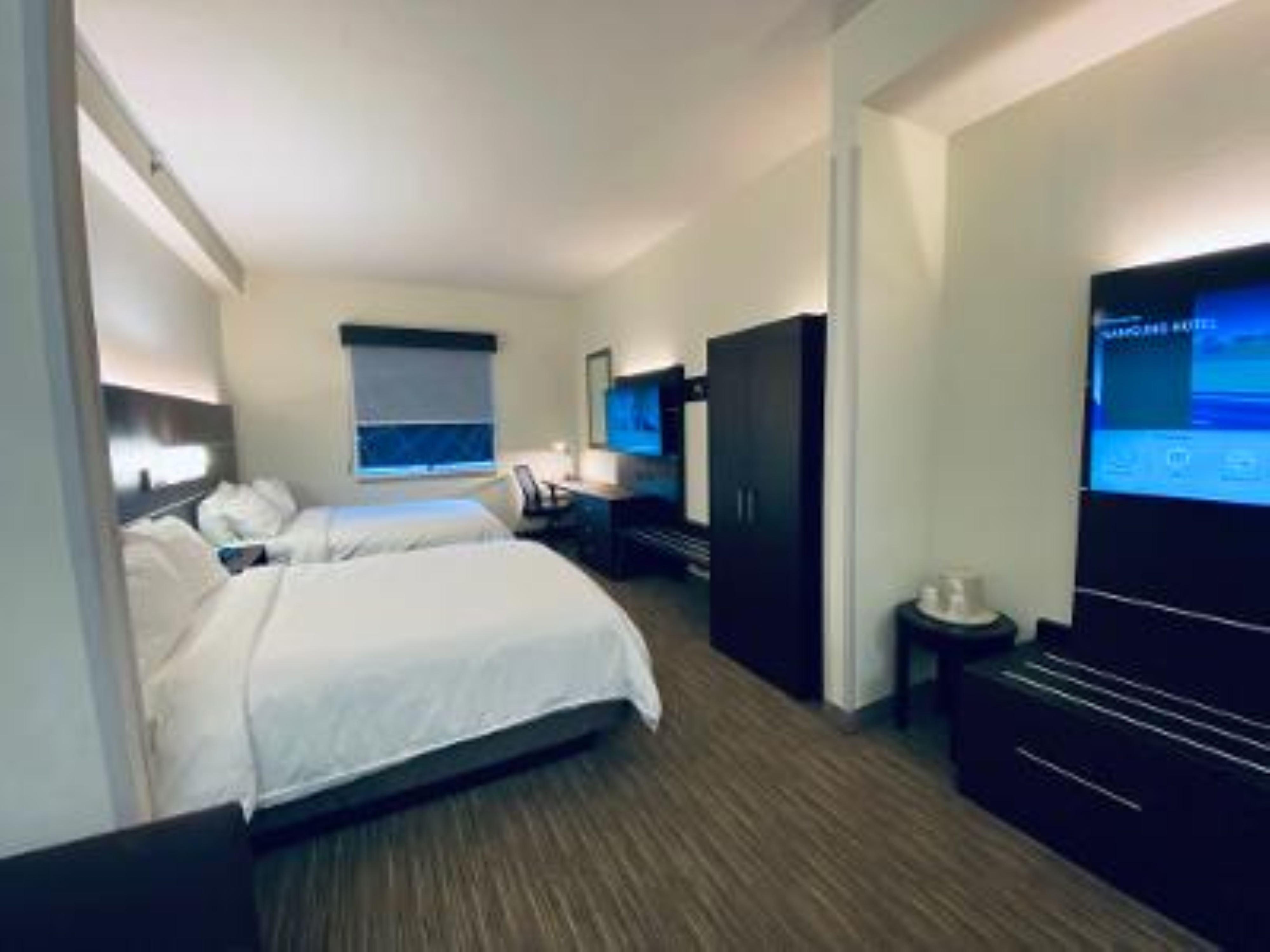 Hotel Express & Suites- By Ihg Gadsden