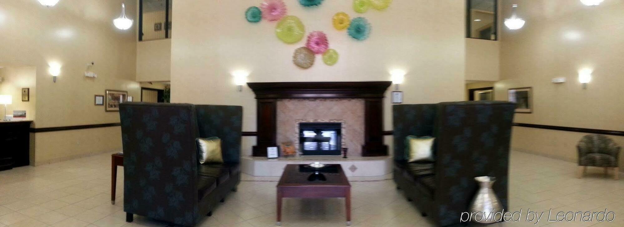 Express & Suites- By Ihg 3* Gadsden